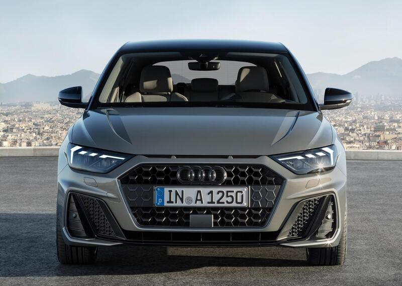 Audi A1 Sportback (2011-19) (3)