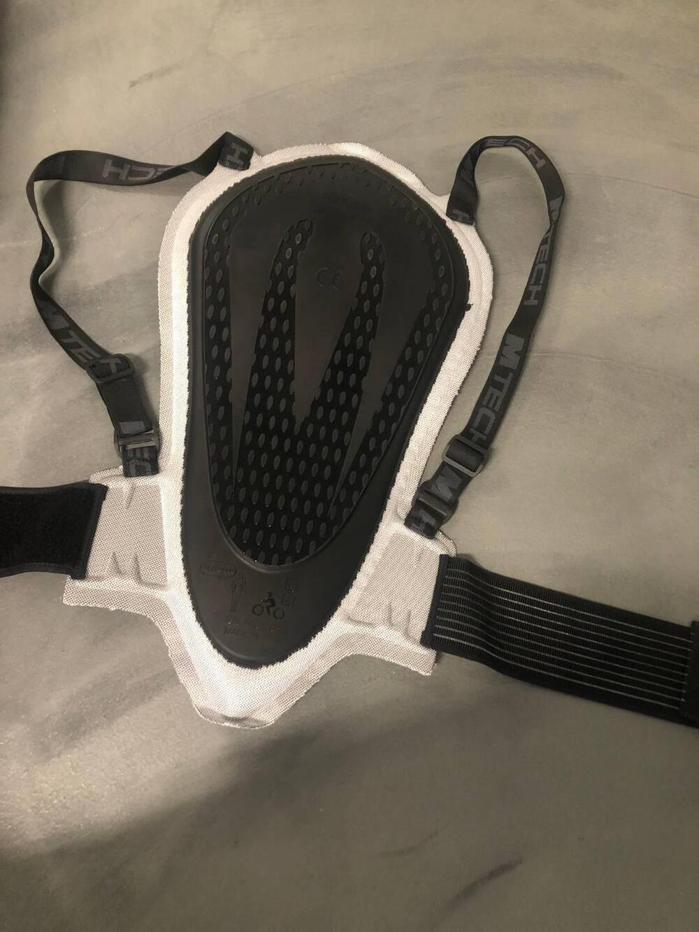 Protezione paraschiena MTECH