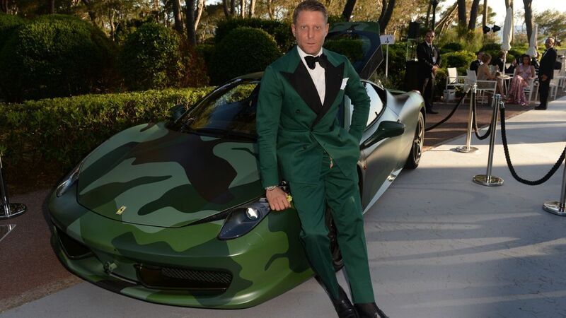 La Ferrari 458 Camouflage di Lapo Elkann aggiudicata per 1 milione di euro