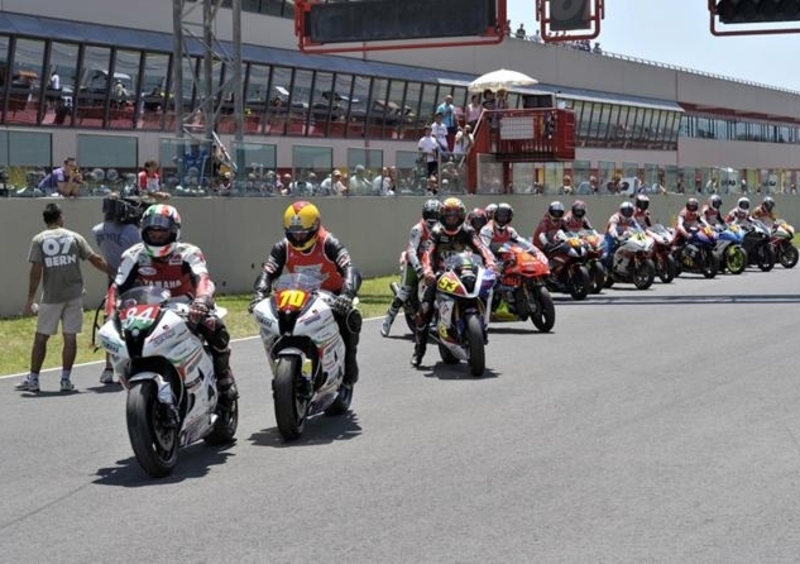 Passerella al Mugello per quindici piloti del passato