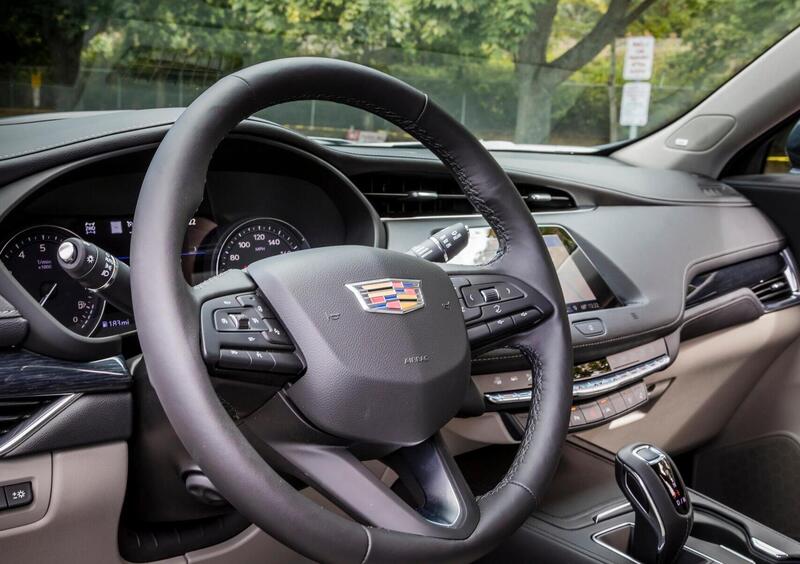 Cadillac XT4 (2020-23) (17)