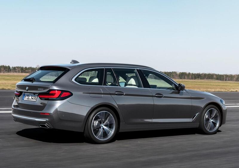 BMW Serie 5 Touring (2017-24) (4)