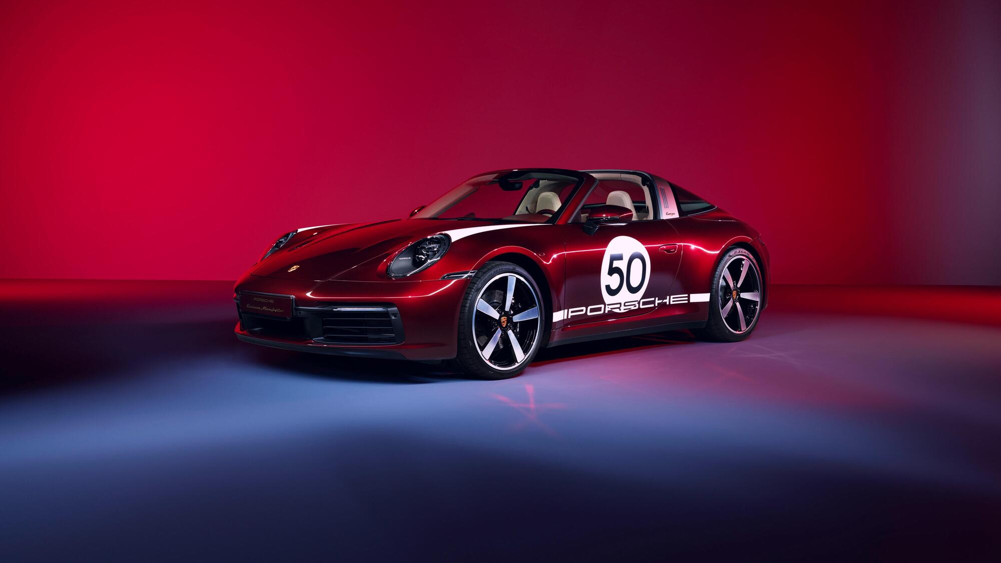 Porsche 911 Targa 4S Heritage Design Edition 1