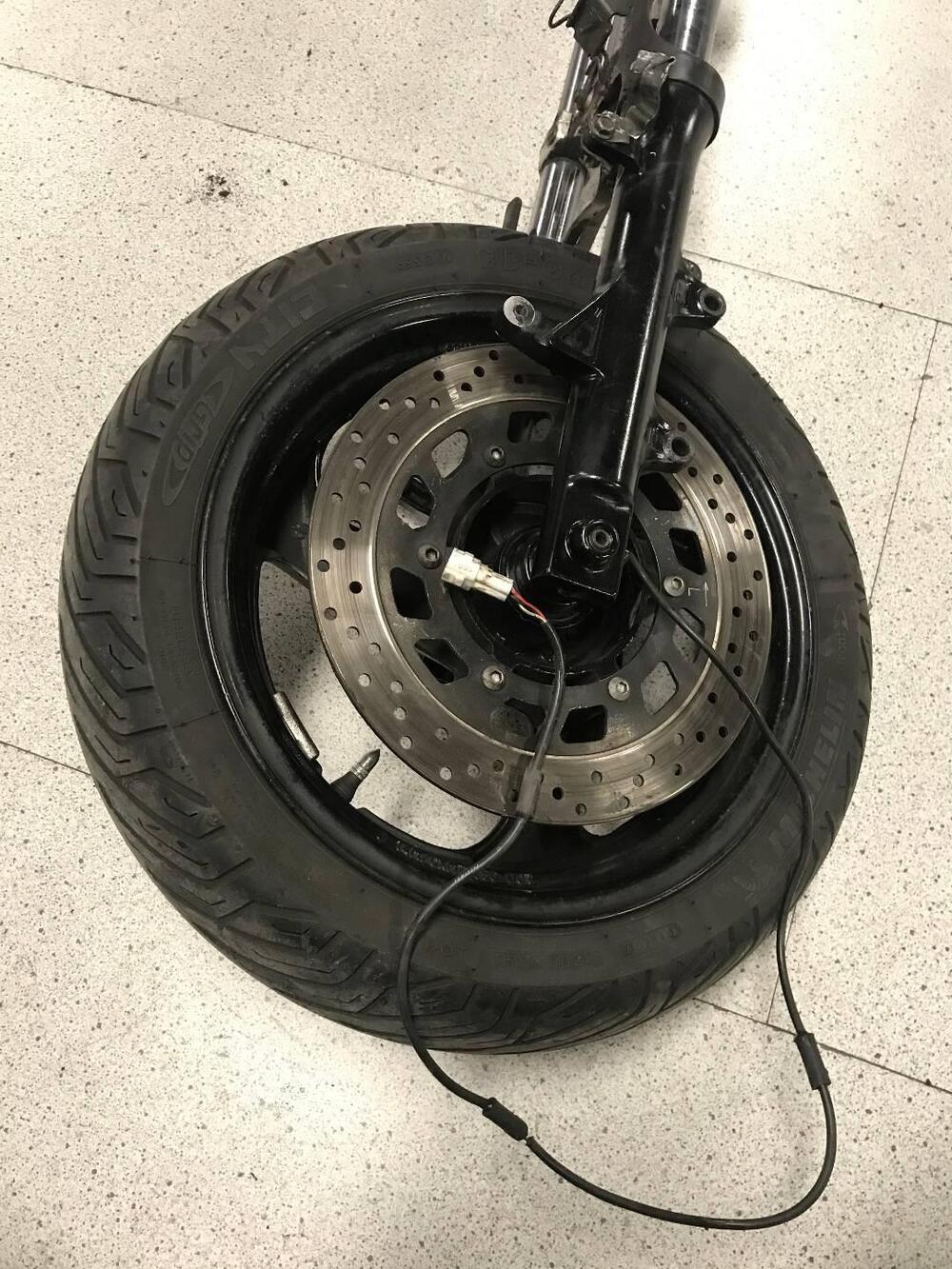 Avantreno completo Yamaha T-Max '01-'03 (5)