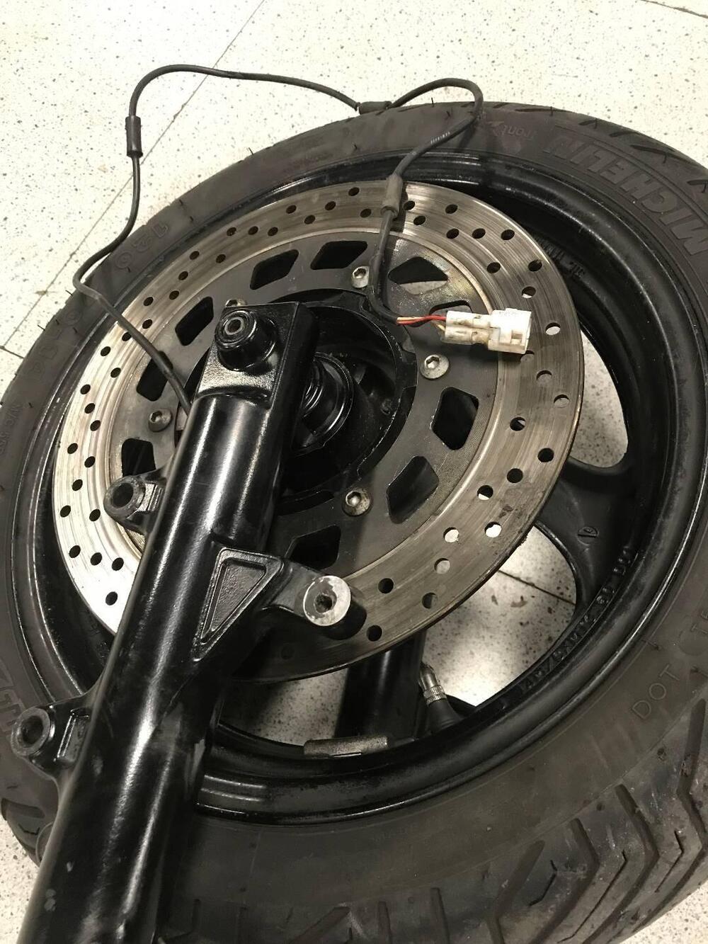 Avantreno completo Yamaha T-Max '01-'03 (7)