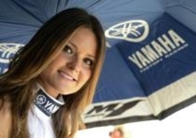 Umbrella Girl cercasi per Lorenzo e Spies al Mugello!