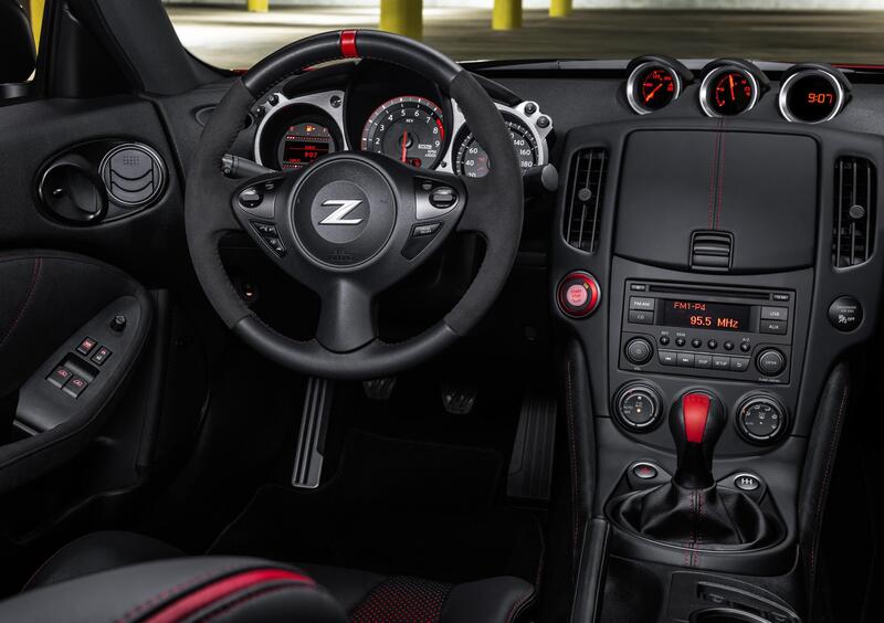 Nissan 370Z Cabrio (2010-20) (24)