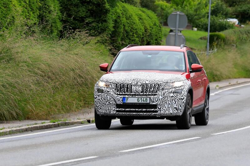 Skoda Karoq e Kodiaq verso il restyling [Foto spia]