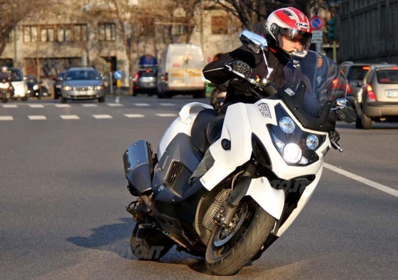 Kymco MyRoad 700i 