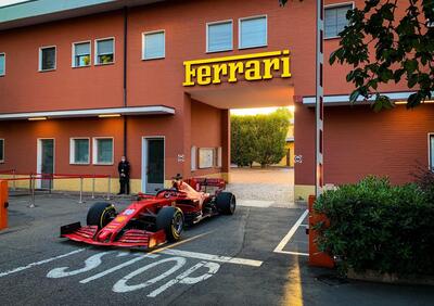 F1, Leclerc dà il buongiorno a Maranello con il rombo della SF1000 [Video]