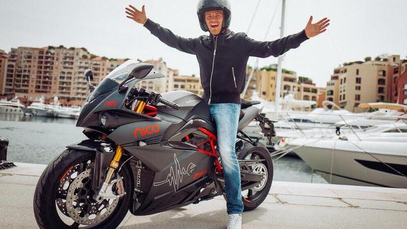 Nico Rosberg mette in palio la sua Energica Ego: il ricavato alla Croce Rossa