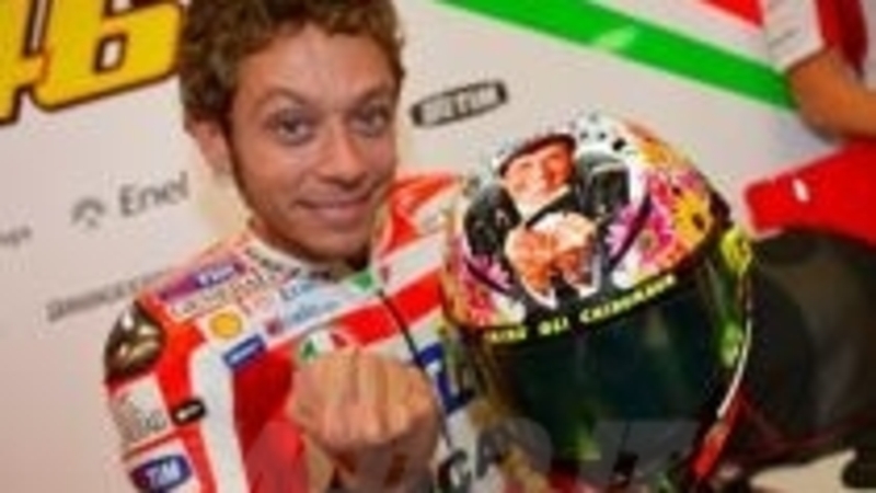 Rossi mette Morandi sul casco