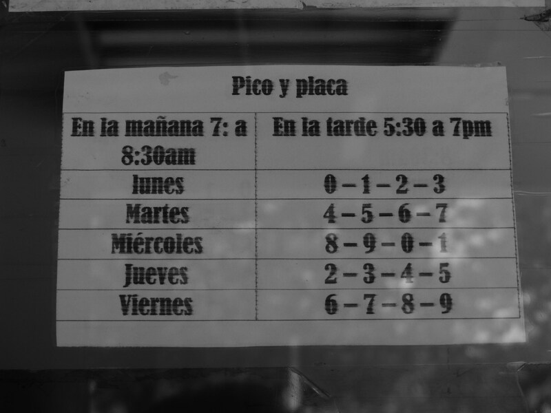 Il calendario della &quot;pico y placa&quot;, le targhe alterne colombiane