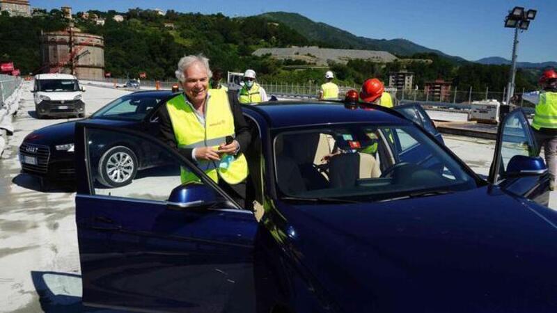 Nuovo Ponte di Genova: transita la prima auto privata 