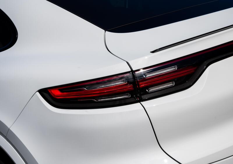 Porsche Cayenne Coupé (2019-->>) (28)