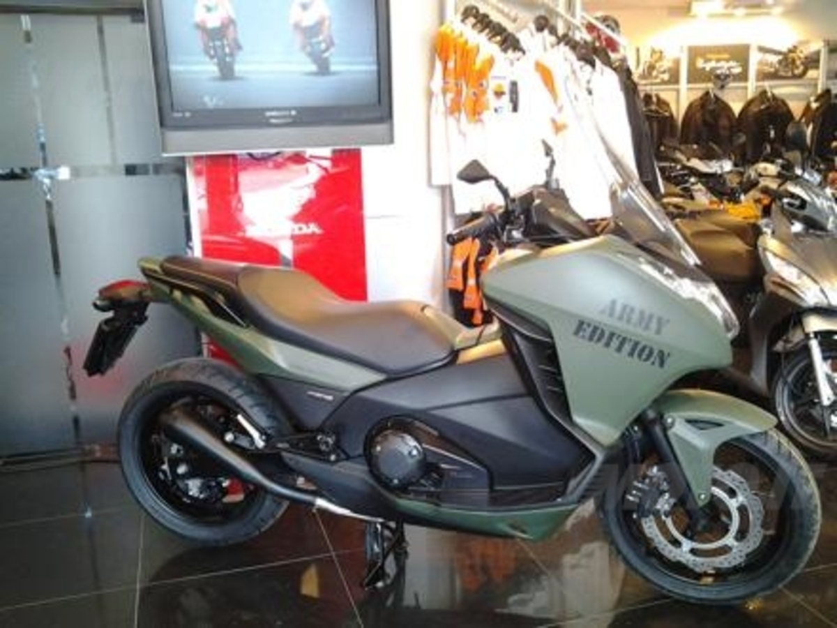 750 Scooter Honda Forza 750 Altezza Sella Moto Honda