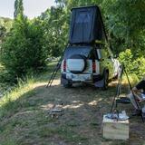 Vacanze da inarrestabili: per la nuova Land Rover Defender c'è pure la tenda da tetto 4