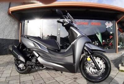 Kymco Agility 300i R16 ABS (2020) usata