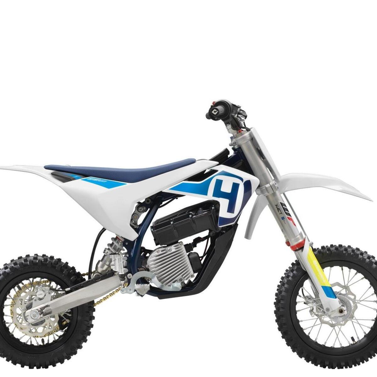 Husqvarna EE 5 (2021 - 22)