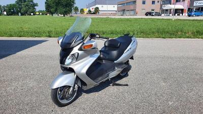 Suzuki Burgman AN 650 (2002 - 03) usata