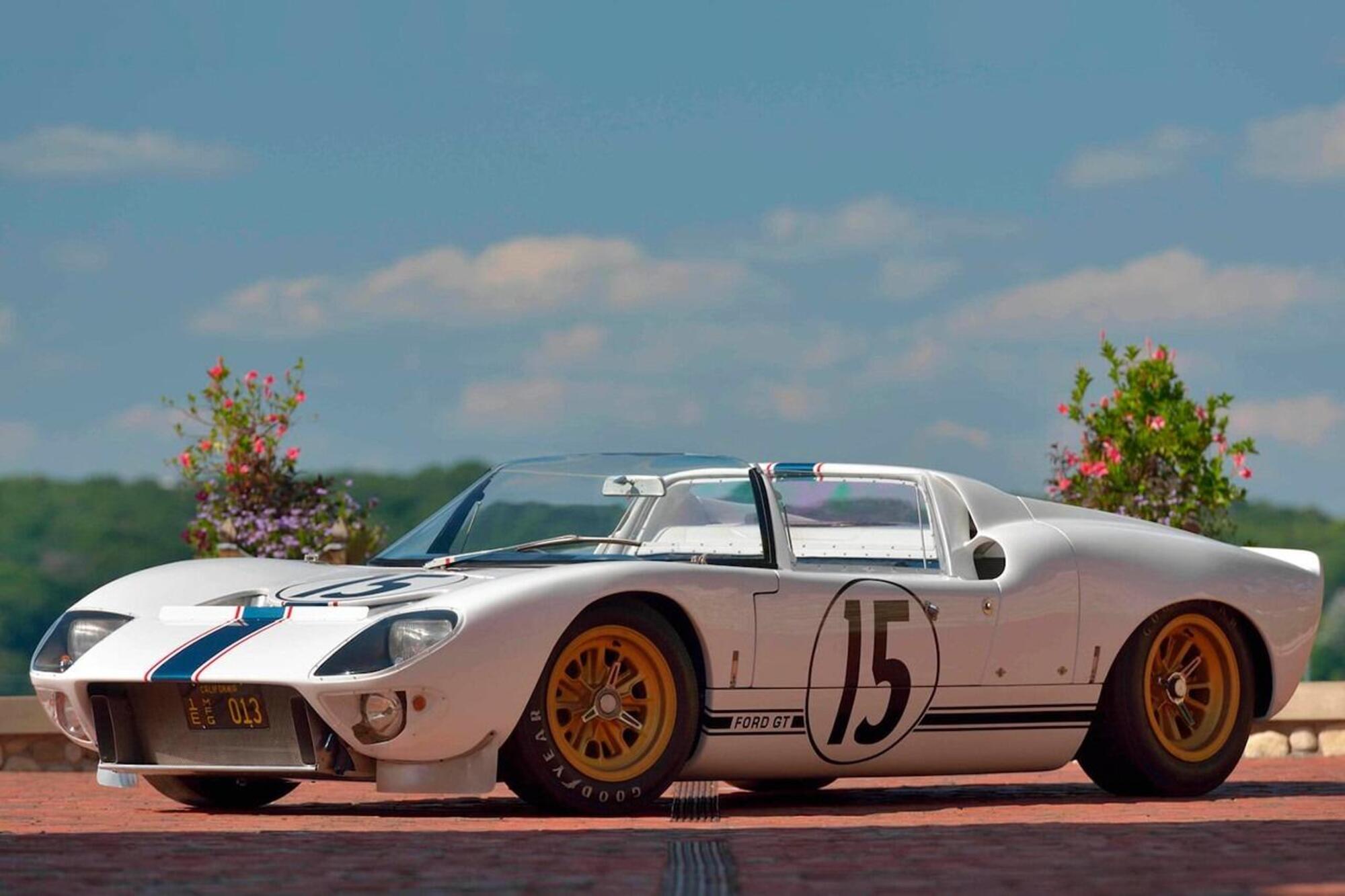 Ford GT 40 Competition protoype roadster