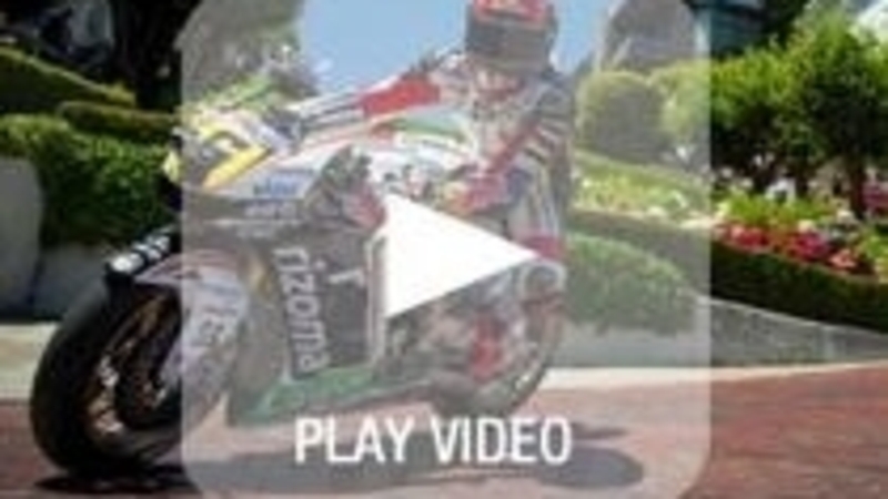 Stefan Bradl e la sua Honda RC213V per le strade di San Francisco