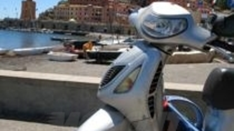 Turismo low cost. All&rsquo;Isola d&rsquo;Elba con l&rsquo;Honda SH 125