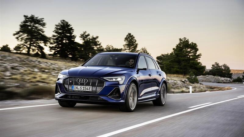 Audi e-tron S, 503 CV per il SUV elettrico