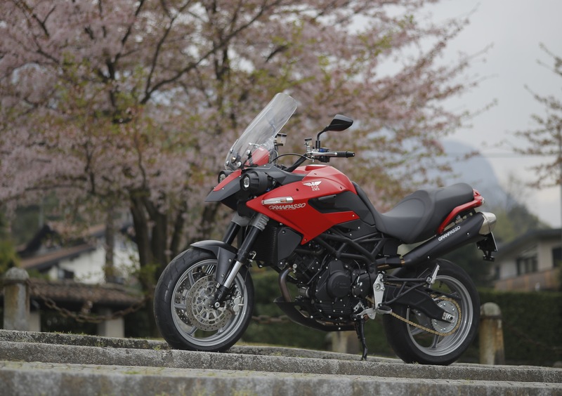 Moto Morini Granpasso 1200 Granpasso 1200 R (2016 - 20) (2)