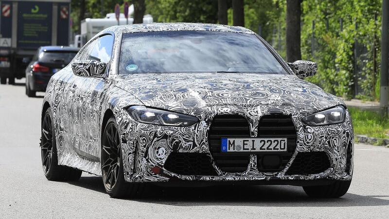 Nuova BMW M4: maxi griglia e maxi cattiveria [Foto spia]