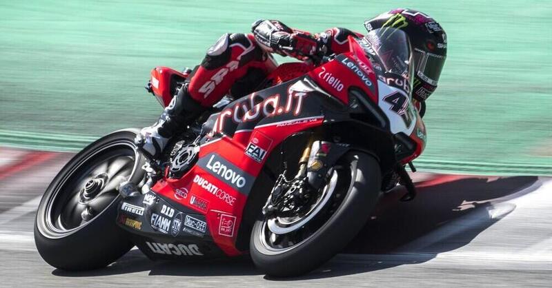 SBK: Redding primo nei test di Barcellona