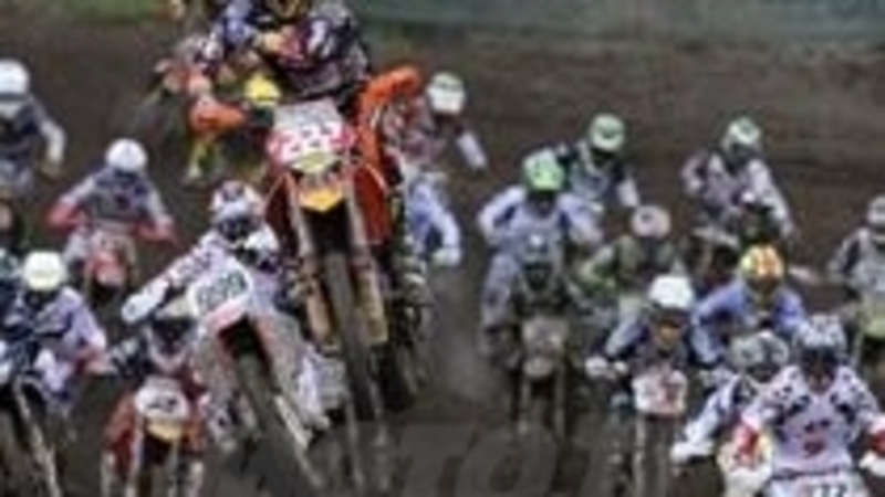 Motocross. Il Mondiale riparte da Loket