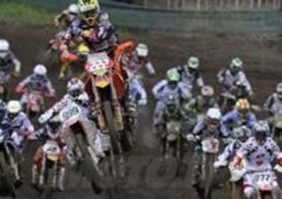 Motocross. Il Mondiale riparte da Loket