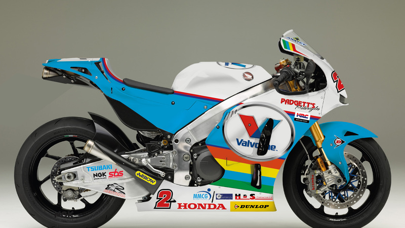 Bruce Anstey al TT con una Honda RC213 V-S