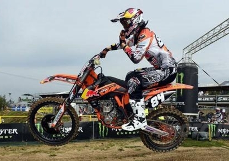 Motocross. A Cairoli ed Herlings la pole di Loket