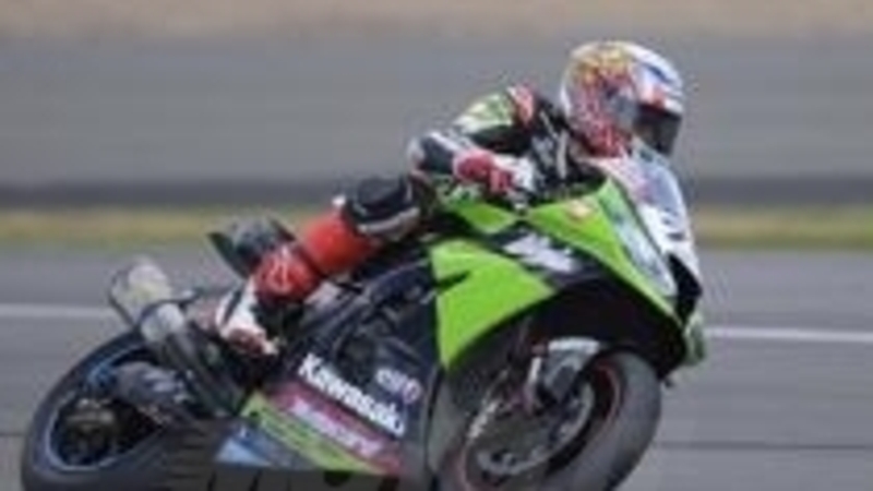 SBK Silverstone. Baz vince gara uno 