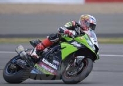 SBK Silverstone. Baz vince gara uno 