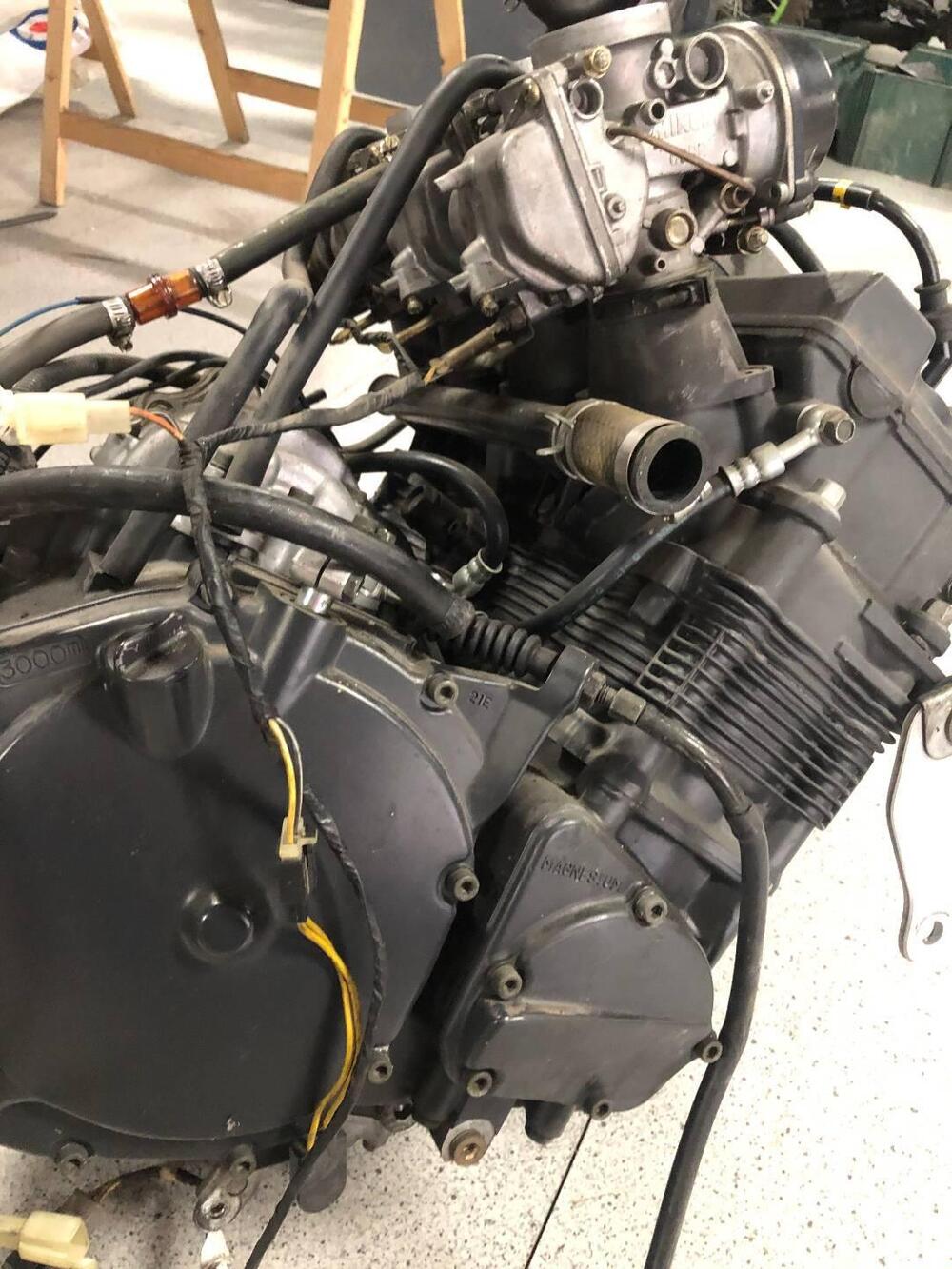 Motore completo per Suzuki RF 600 R (4)