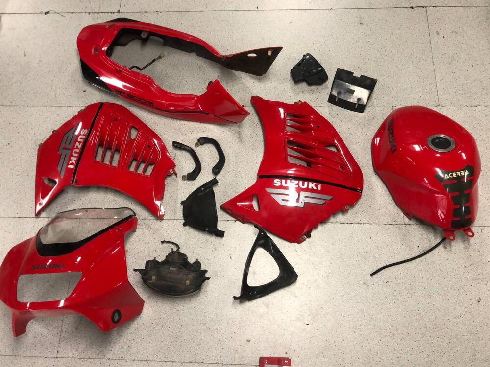Carene complete per Suzuki FR 600 R (3)