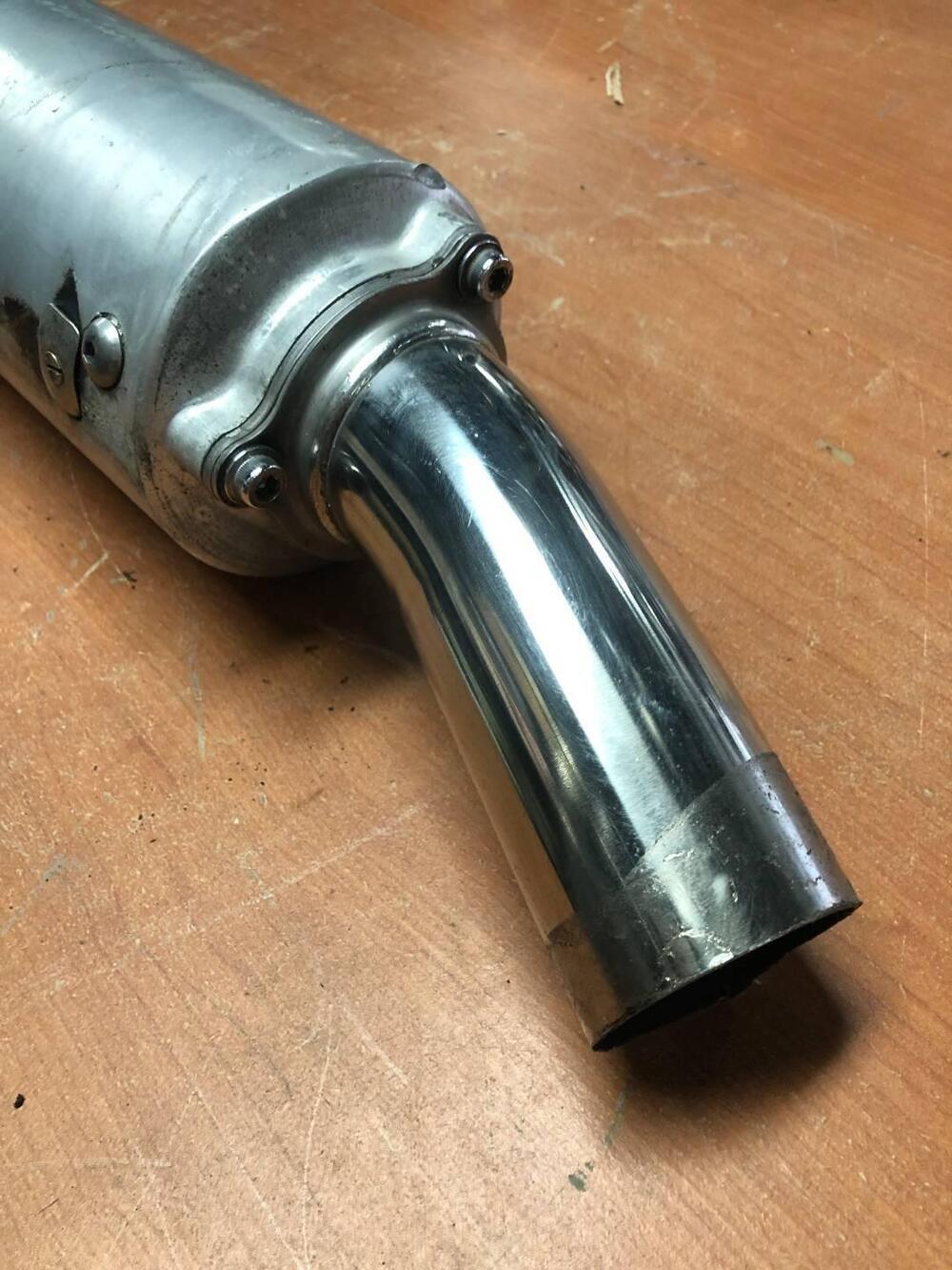 Terminale di scarico Suzuki RF 600 R (4)