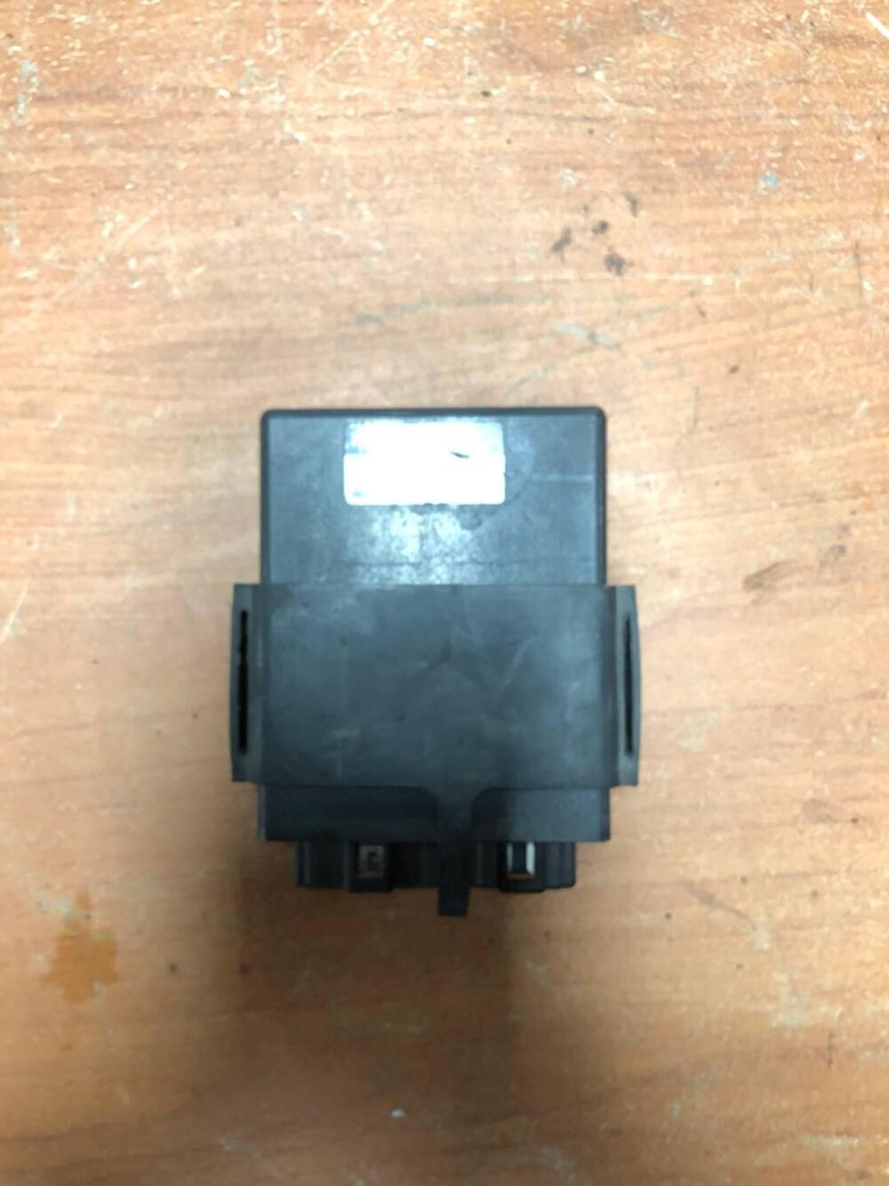 Centralina motore Suzuki RF 600 R (3)