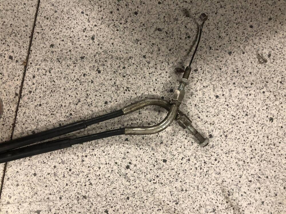 Coppia semimanubri Suzuki RF 600 R (4)