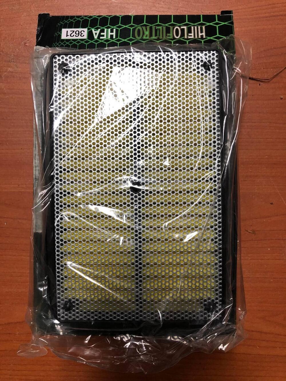 Filtro aria nuovo Suzuki Bandit 1250 HiFlo Filtro (2)