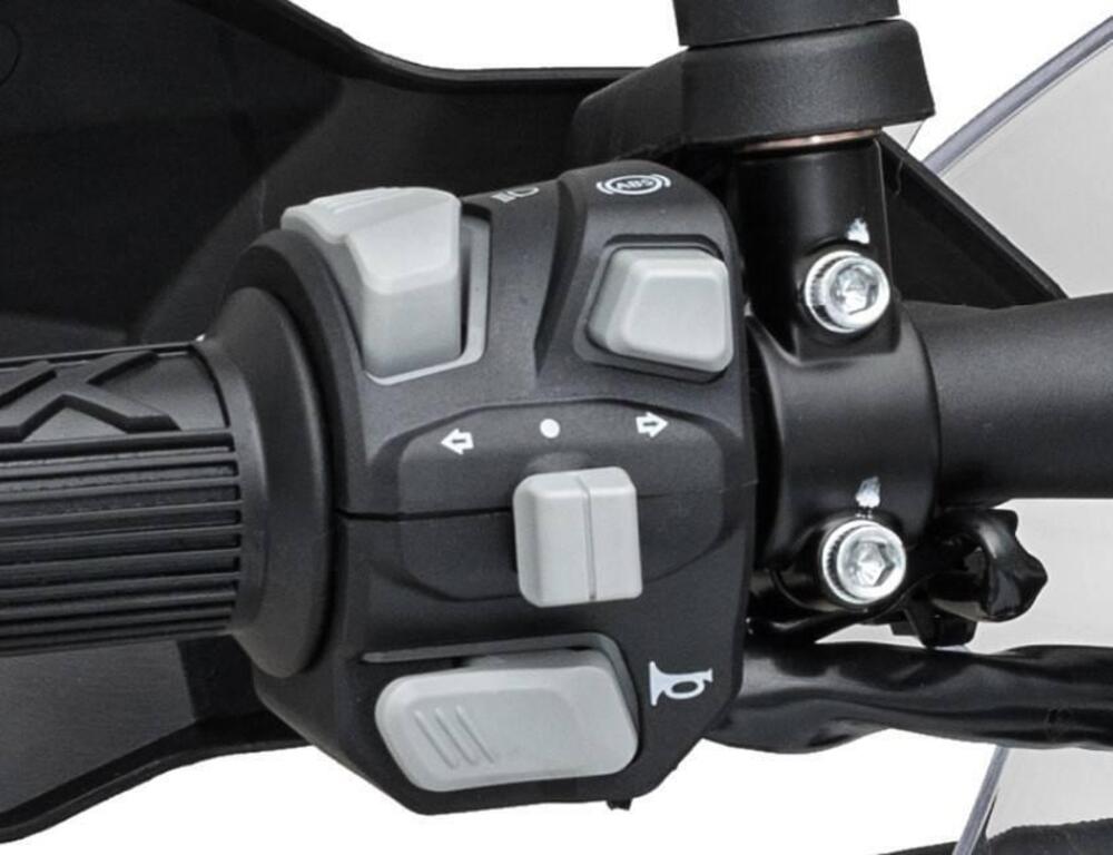 Benelli TRK 502X (2021 - 25) (3)