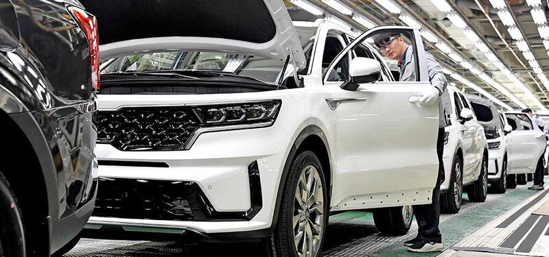 Kia Sorento Hybrid 2020: inizia la produzione