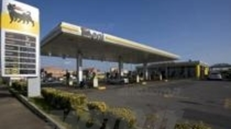 Benzina: gli sconti delle compagnie nel weekend 