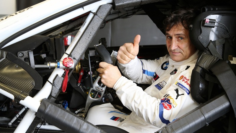 Zanardi, operazione risveglio: &laquo;Le condizioni restano gravi, ma &egrave; stabile&raquo;