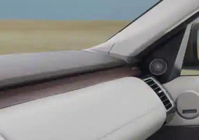 Land Rover Discovery (2016-->>) (47)