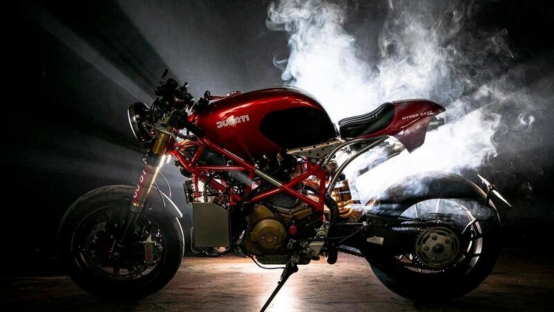 Ducati Hypermotard Caf&eacute; Racer