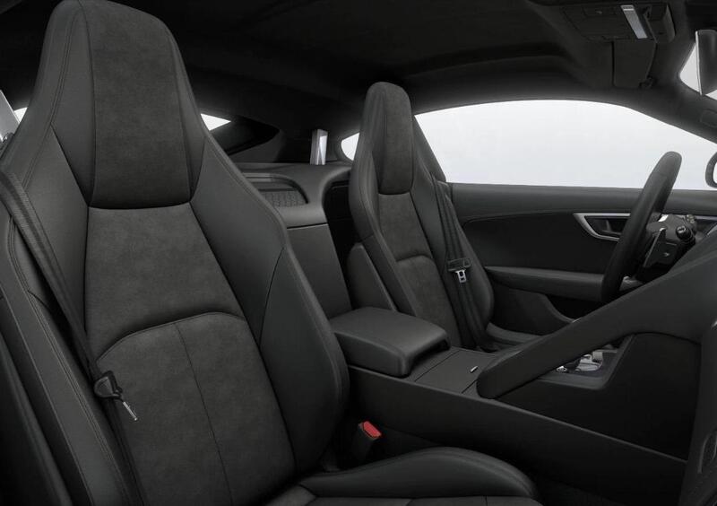 Jaguar F-Type Coupé (2014-25) (12)